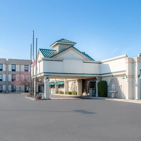 Quality Inn & Suites Monroe Εξωτερικό φωτογραφία